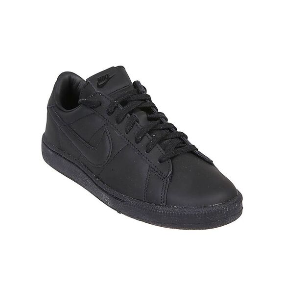 Comme Des Garcons Women's X Nike Sneakers Pablo